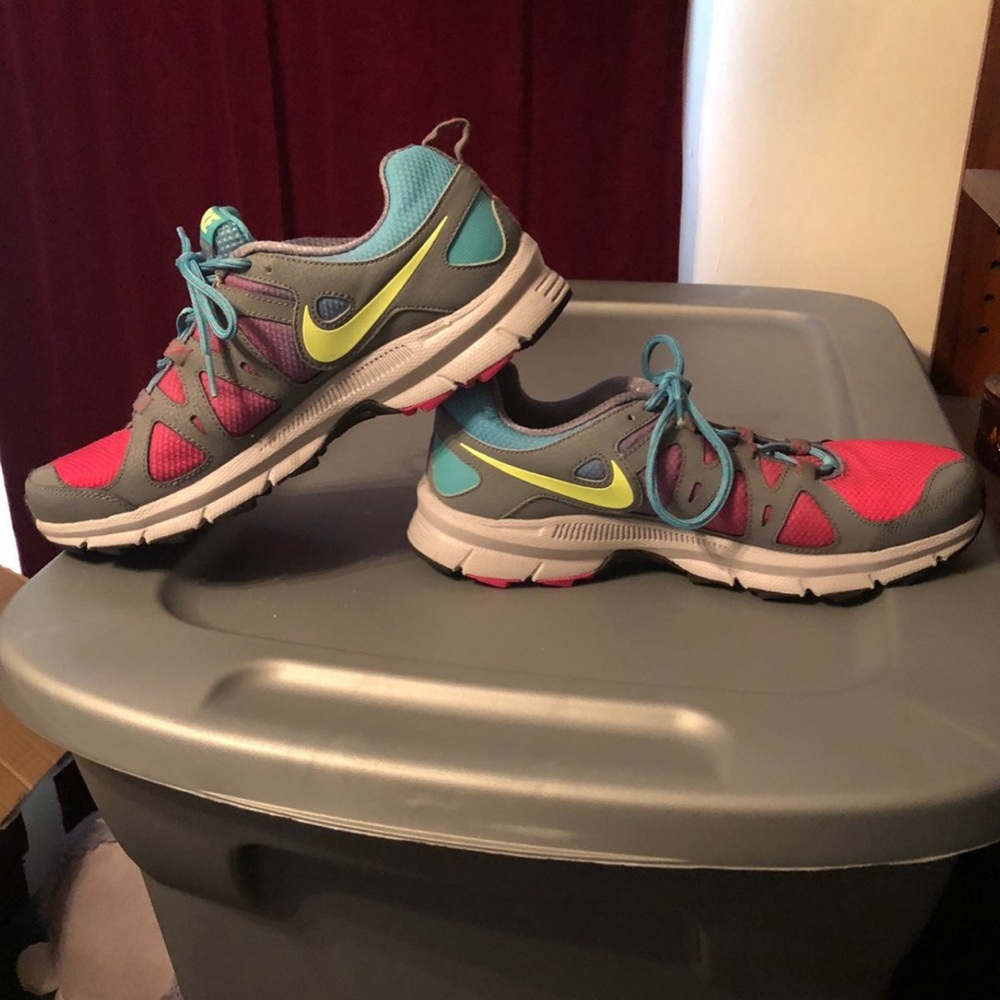Nike Alvord‎ 10